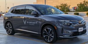 VinFast VF8