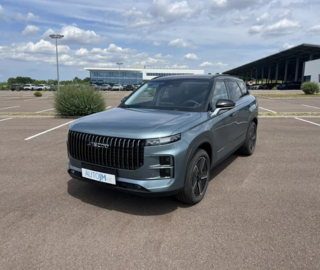 SUV